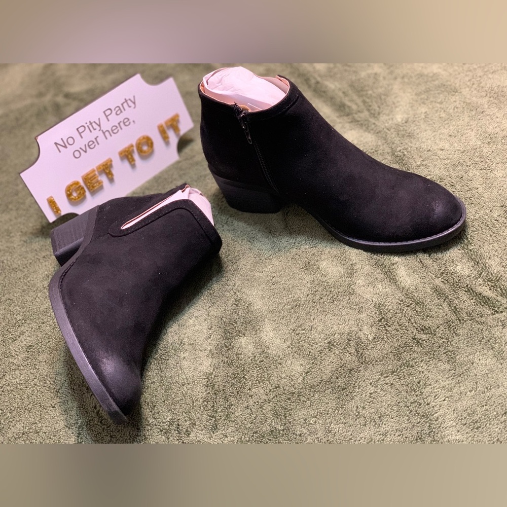 🆕 Women's Black Ankle Boots